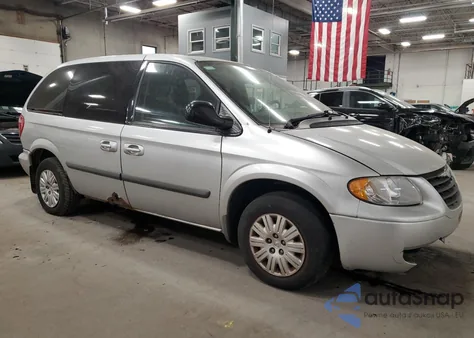 2007 Chrysler Town & Country Lx из США, поврежденный, VIN 1A4GJ45R27B153269